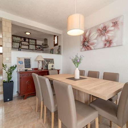 Scenic Sea View,Three Bedroom Villa With Pool โตรกีร์ ภายนอก รูปภาพ